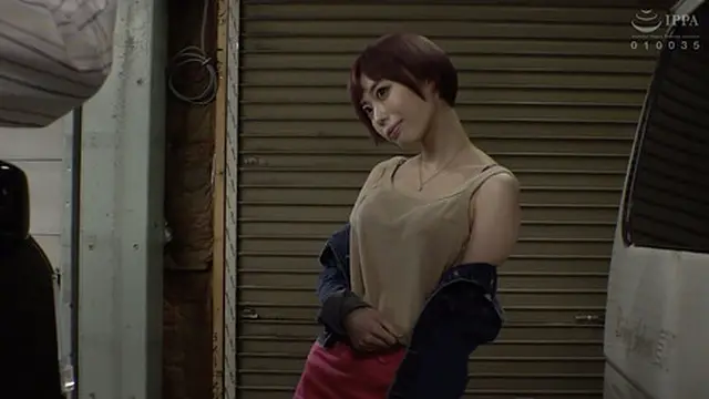 milf-in-Law Models Like Misuzu Kawana